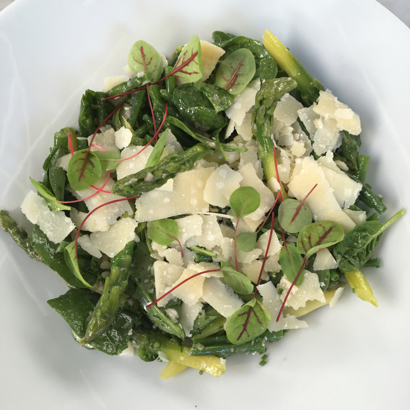 Asparagus with parmesan salad